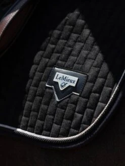 LeMieux Puissance Close Contact Saddlepad -Equestrian Supply Store 1s6a1679 edit copy