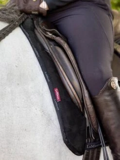 LeMieux Dressage Work Pad -Equestrian Supply Store 3n6a2181 edit