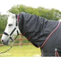 Premier Equine Titan 100 Turnout Rug With Detachable Neck Cover -Equestrian Supply Store Titan 100 Black Neck Cover 900x775 big