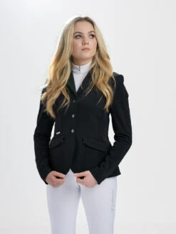 LeMieux Dynamique Show Jacket -Equestrian Supply Store it02498 studio showjacket black 1