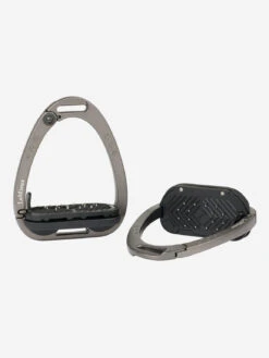 LeMieux Vector Balance Stirrups -Equestrian Supply Store lm stirrup vector balance carbon hr copy 03d22343 e22c 4ee2 97a2 1c6721aa974d